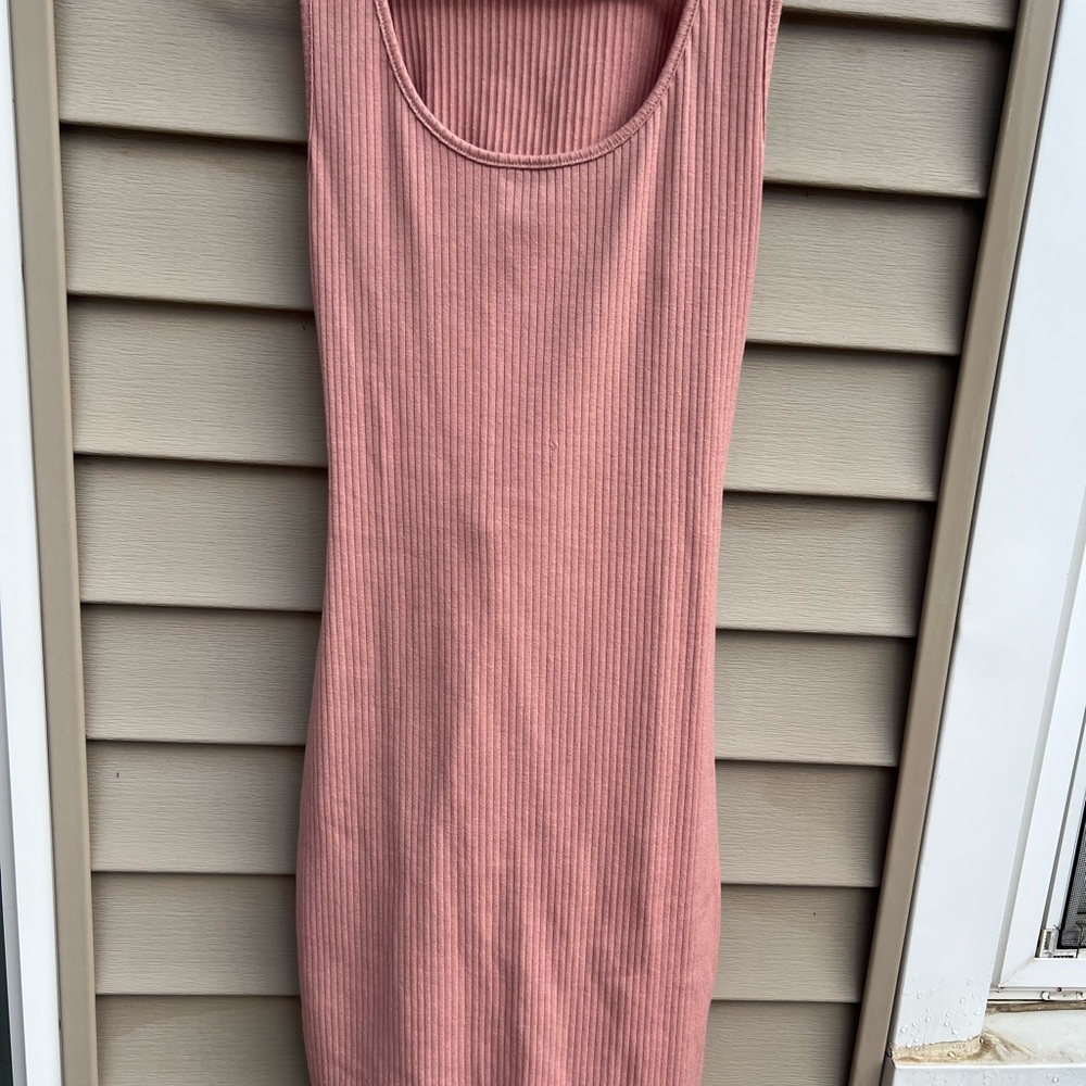 Ribbed Sleeveless Pink Dress